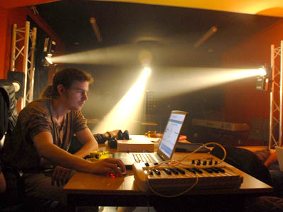 Formation logiciel éclairage - Stage Eclairage Formation SUNLITE SUITE,sunlight,sunlite,sun lite suite,Formation logiciel éclairage - Stage Eclairage Formation SUNLITE SUITE, formations lumière,stages eclairages,intermittent du spectacle, pour intermittents